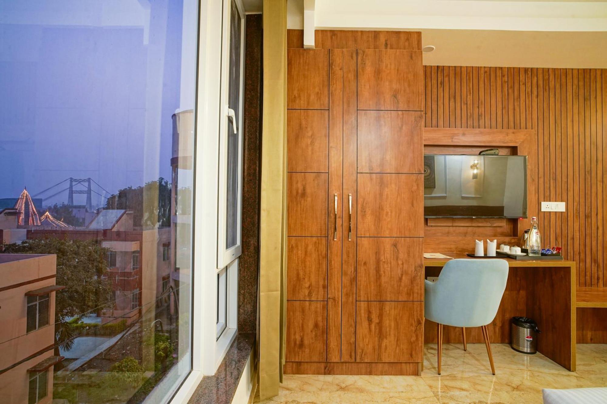 Hotel Nirvana Bliss, Behind Parmarth Niketan Rishikesh Exterior photo