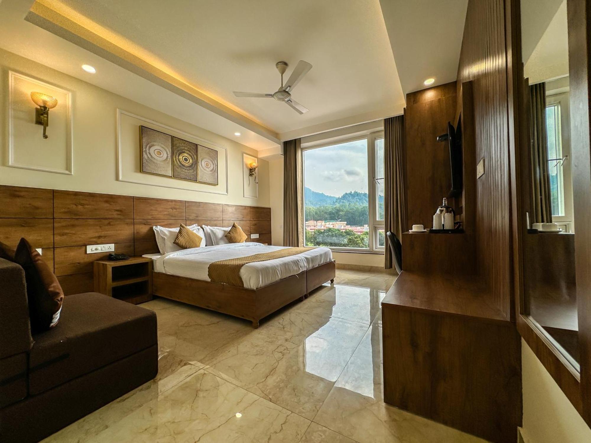 Hotel Nirvana Bliss, Behind Parmarth Niketan Rishikesh Exterior photo